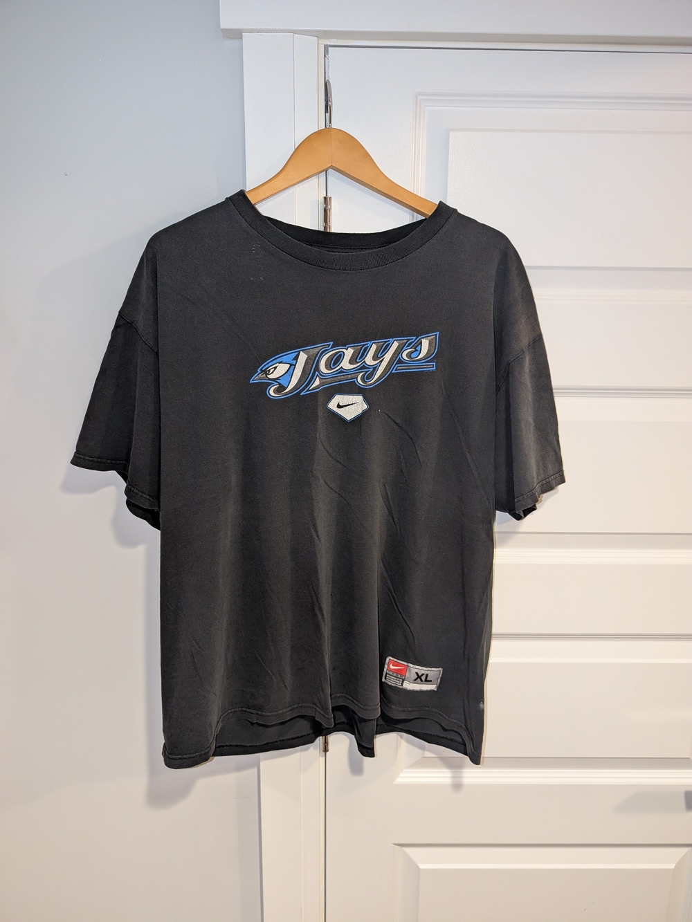 Vintage Nike Toronto Blue Jays Center Swoosh "Jays" Script T-Shirt - Size XL